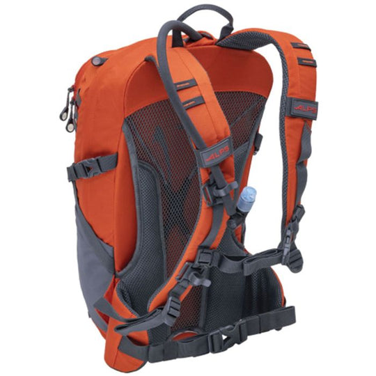 ALPS Mountaineering Hydro Trail 17 Hydration Pack