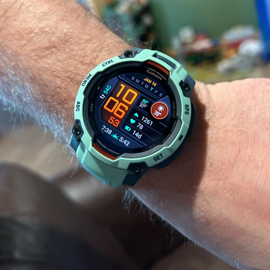Garmin Instinct 3 - 45 mm, AMOLED - Limited Edition
